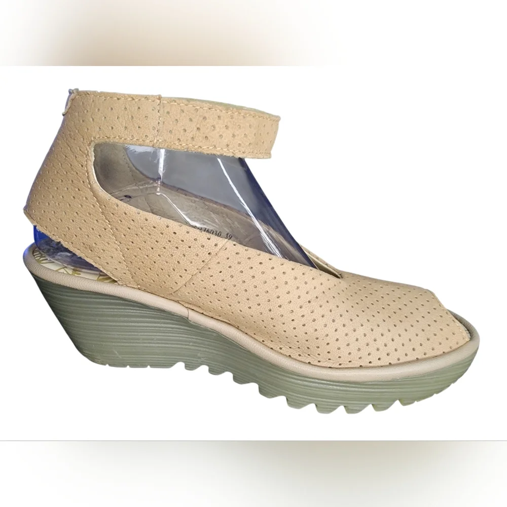 FLY London Yala Perforated Wedge Sandal, Womens 39EU (8-8.5 US) - Picture 6 of 11